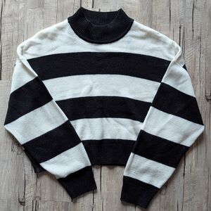 H&M Black and White Ribbed Knit Sweater